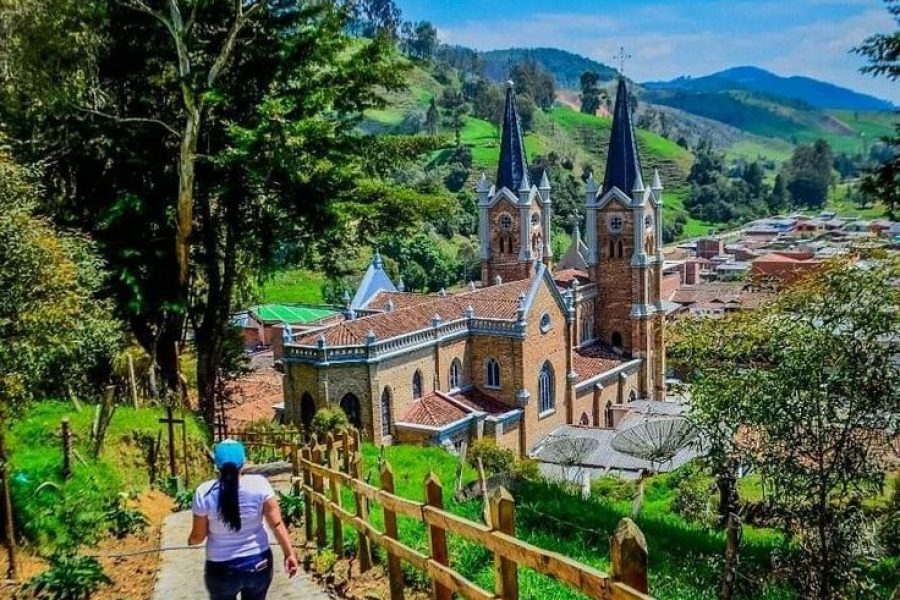 Tour-lechero-puente
